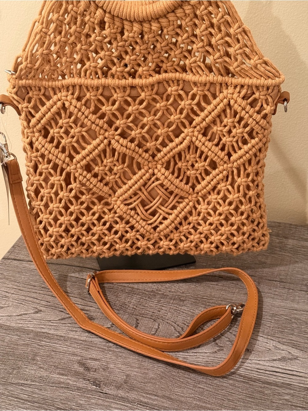 Crown Vintage Boho Macrame Tote Bag Wood Handles Crossbody Beach Resort NWT - Picture 8 of 12